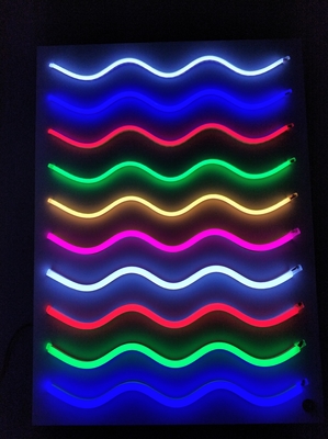 prenda impermeable ligera de neón IP67 de la cuerda DC12V RGB del silicón LED de 6m m 8m m