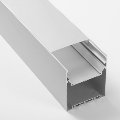 Perfil de aluminio ligero linear del LED con el conductor Built In de la bandeja LED del disipador de calor