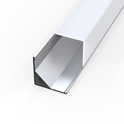 Canal de la esquina de la tira del OEM LED, canal de aluminio del grado de forma de V LED de la protuberancia 45