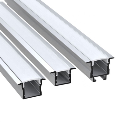 Perfiles ahuecados ultra brillantes del LED, vivienda de aluminio sacada de plata del LED